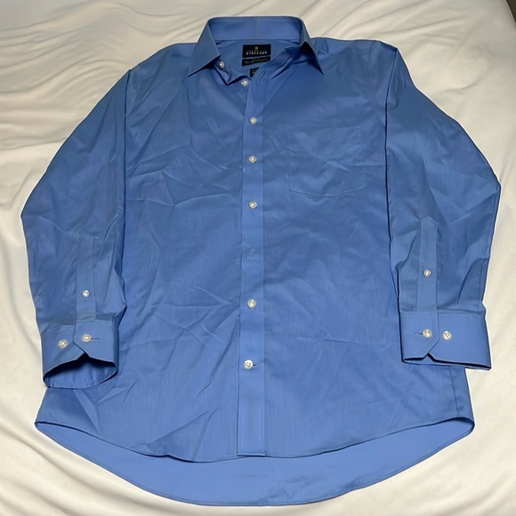 Stafford Men’s long sleeve dress button up shirt size small (14.5 / 32-33). - Picture 3 of 4